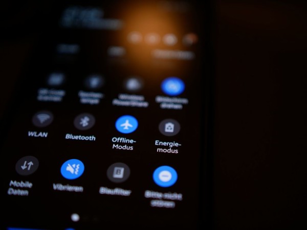 Quickly Fix an iPhone Stuck on the Red Battery Screen: A Step-by-Step Guide